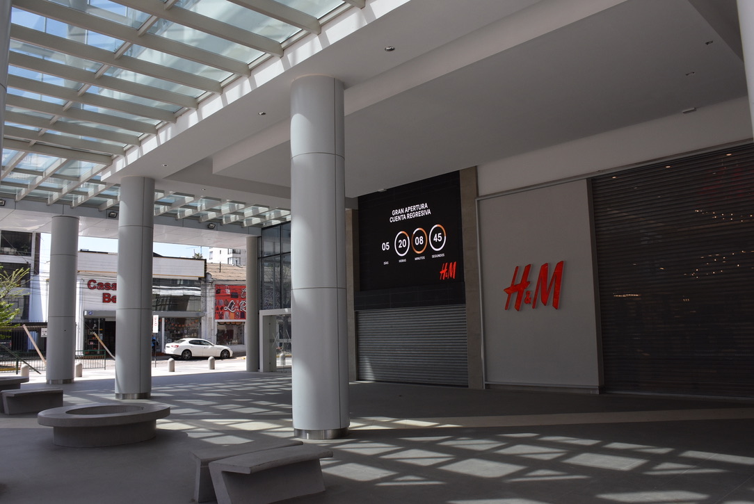 2B5CEAFA-7FFE-462C-8910-7AD6762479DC_1_105_c